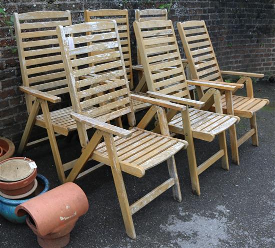 Set of 6 oak reclining garden chairs